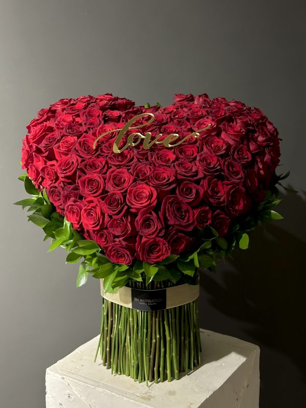 Compoziție Florală „Inimă” pe Picior - imagine 2