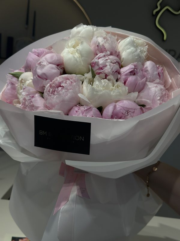 white & pink PEONY - imagine 2
