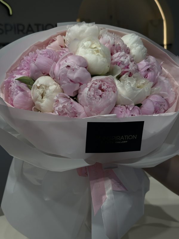 white & pink PEONY