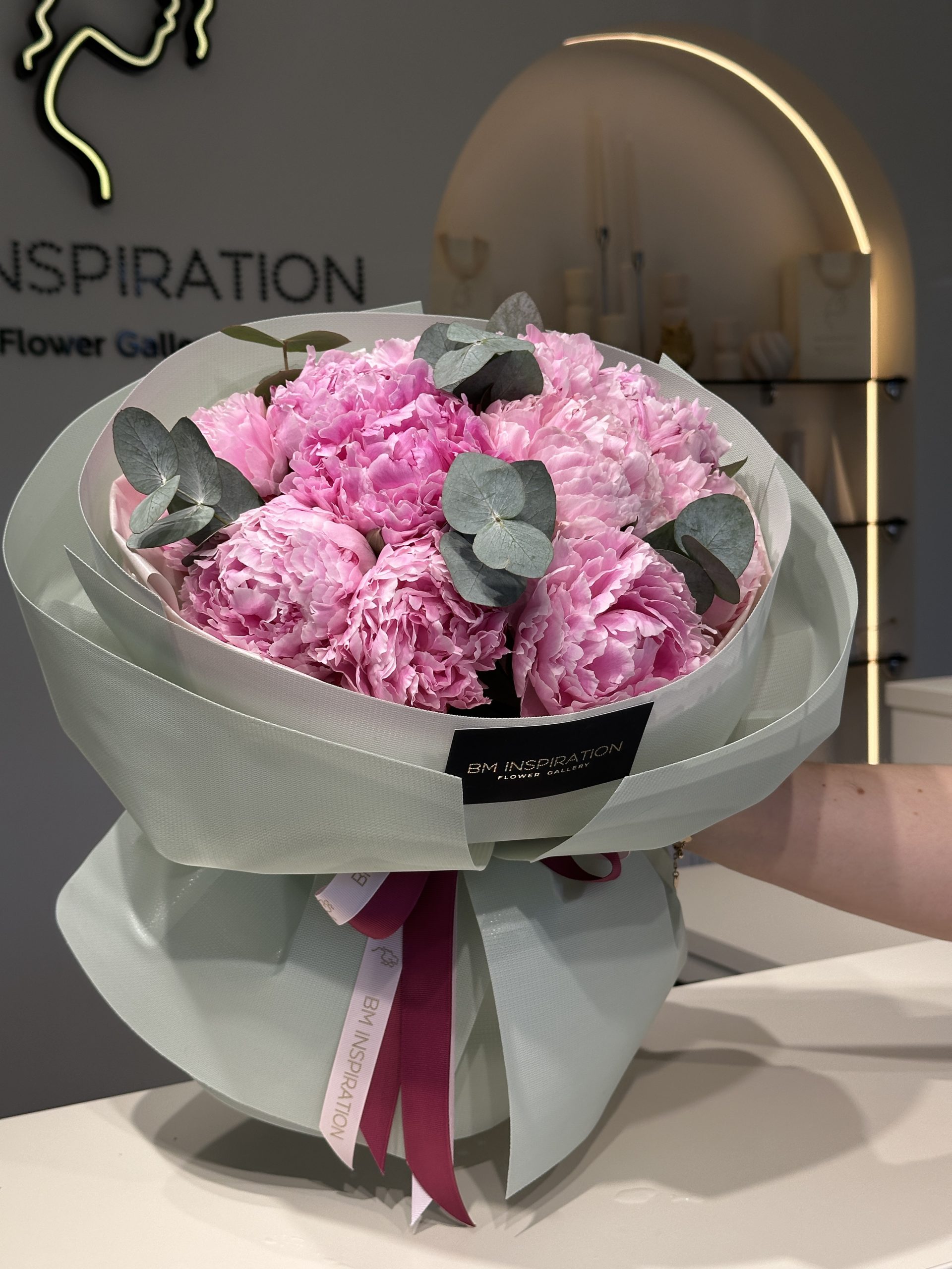 MENTA peony bouquet